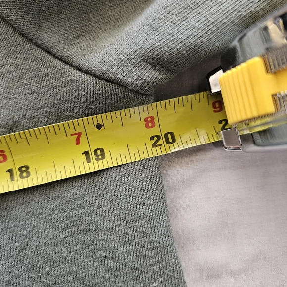 Large Free Assembly Green Puff Sleeve Sweater Dress - Picture 6 of 8